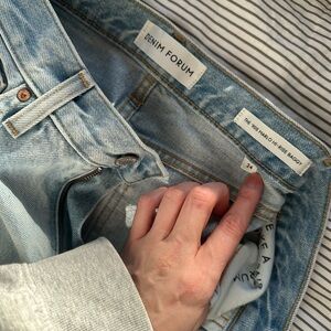 Denim Forum- The 90s Marlo hi rise baggy jean- light blue